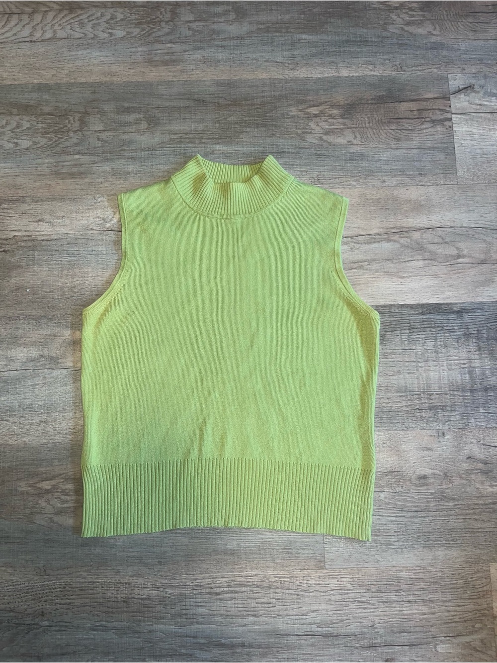 Women’s Sleeveless Mock Neck Sweater Vest